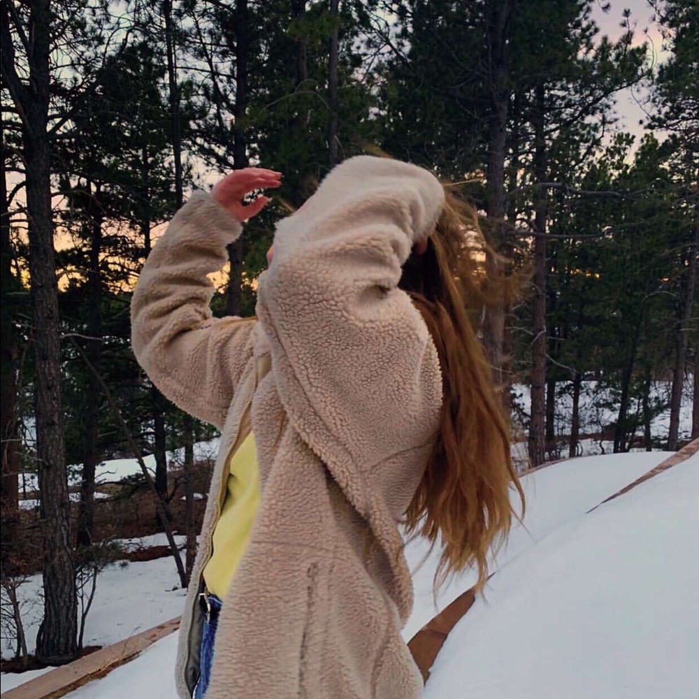 Meet your Posher, Abby